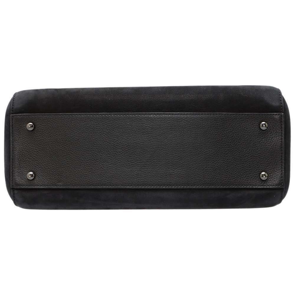 Chanel Neo Executive Coco Mark Shoulder Bag - Picture 4 of 12